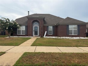 Building Photo - 7448 Wimberly Ln