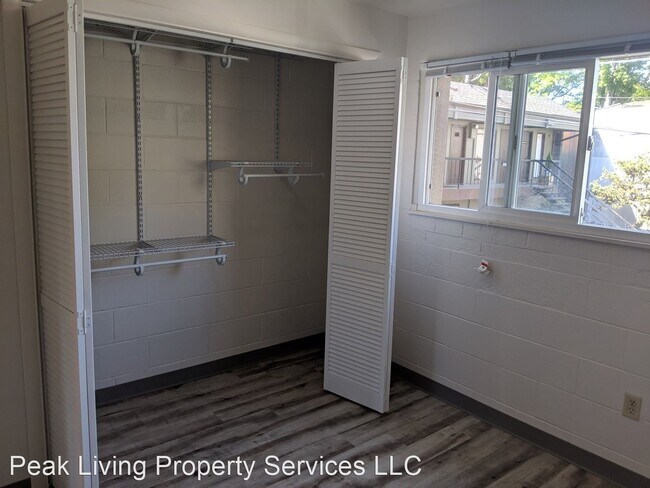 Foto del edificio - 3821 NE 45th St