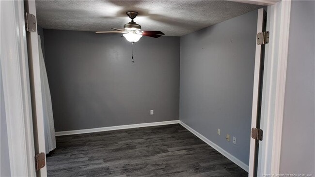 Foto del edificio - 3527 Standard Dr