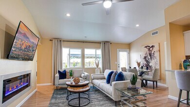 Building Photo - 10518 W Heatherbrae Dr