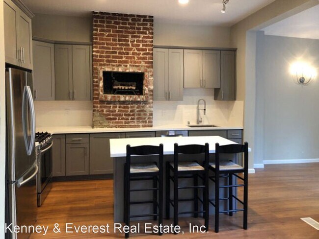 Building Photo - 5 br, 3 bath House - 1718 Steiner Street