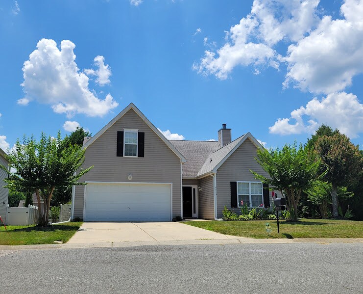 Front View - 5715 Falkirk Ln