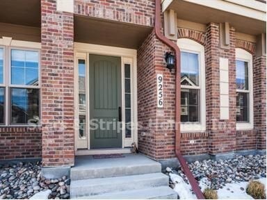 Foto del edificio - 9256 Mornington Way