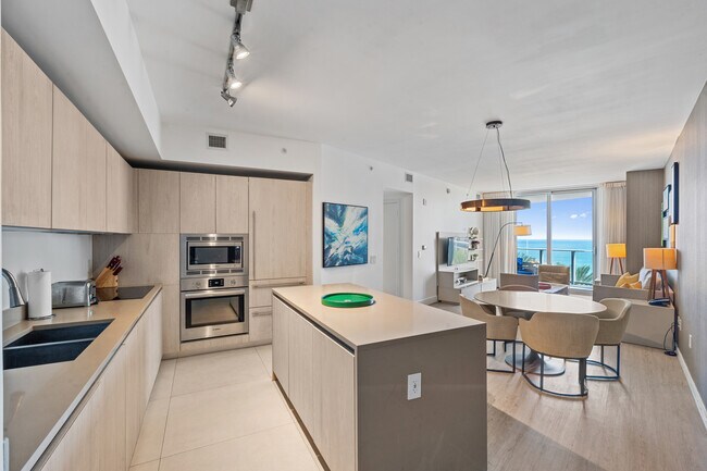 Foto del edificio - 4111 S Ocean Dr