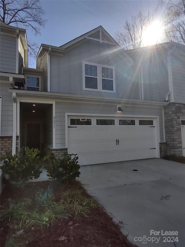 Building Photo - 2631 Greenmarket Dr