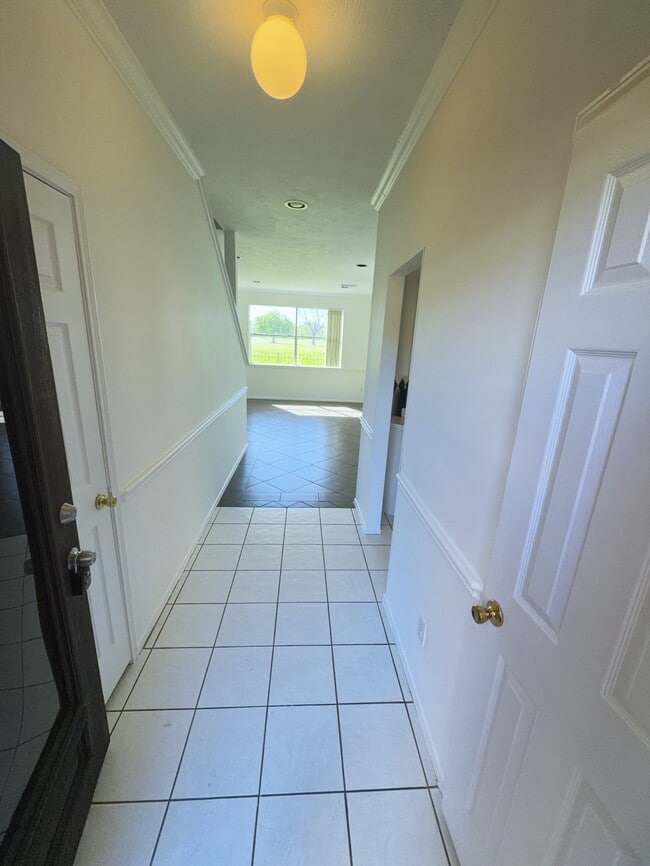 Building Photo - 6658 Sharpstown Green Cir