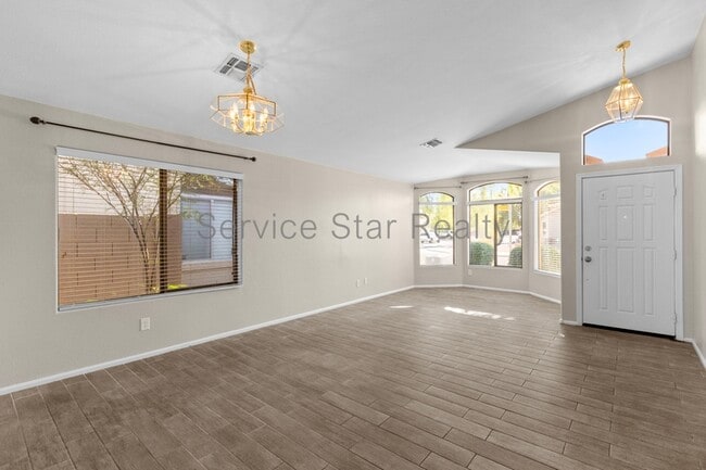 Building Photo - 4618 W Beautiful Ln