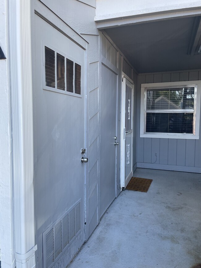 Foto del edificio - 2290 E Fremont Ave