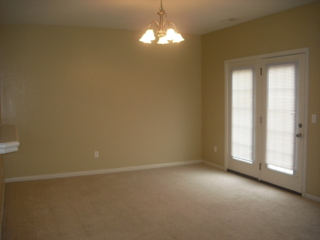 Building Photo - Great Home, Close to Fort Riley