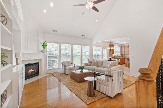 Foto del edificio - 3020 Coral Bell Ln