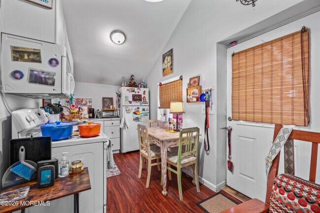 Foto del edificio - 321 Park Pl Ave