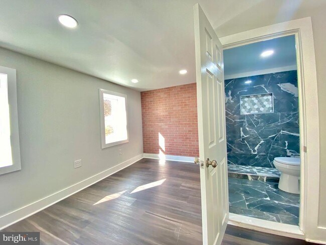 Foto del edificio - 2236 Cedar St
