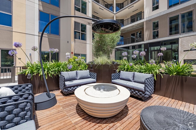 Courtyard - Elowen