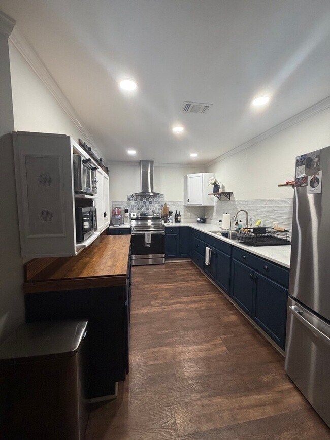 Foto del edificio - 29 Bedford Forrest Ln