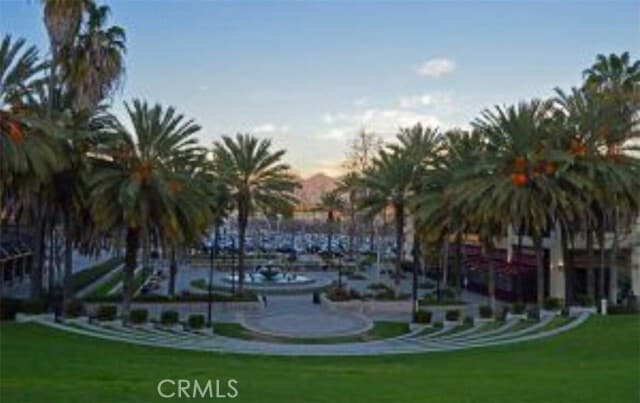 Foto del edificio - 16 Compass Ct