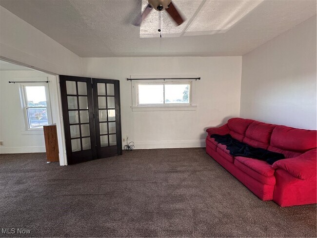 Foto del edificio - 317 12th St NE