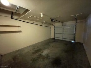 Building Photo - 621 SE 46th Ter