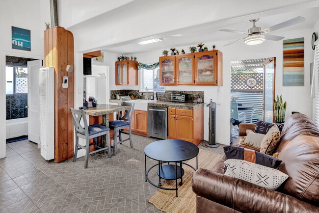 Living / Dining area - 1406 W 76th St