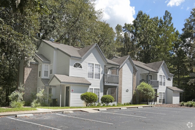 Building Photo - Spyglass Apartments