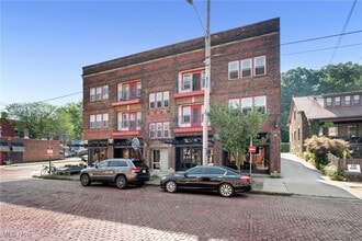 Building Photo - 2187 Murray Hill Rd