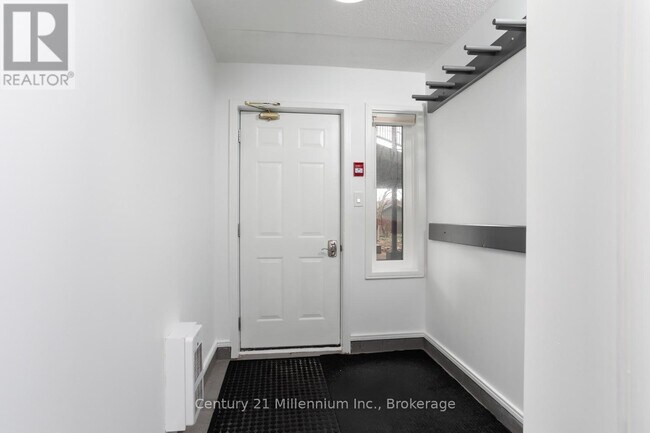 Building Photo - 107-107 Ann Heggtveit Dr