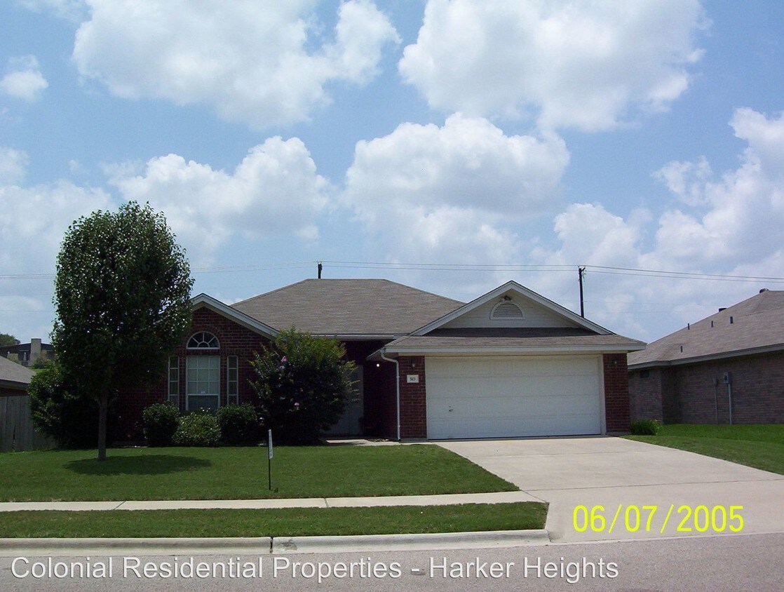 Primary Photo - 3 br, 2 bath House - 5103 Leaning Oak