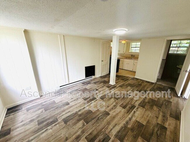 Foto del edificio - 4510 Old Mission Rd