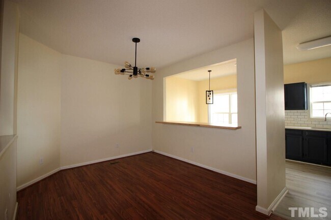 Foto del edificio - 3020 Alder Ridge Ln