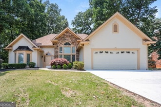 Building Photo - 12 Sleepy Hollow Ct