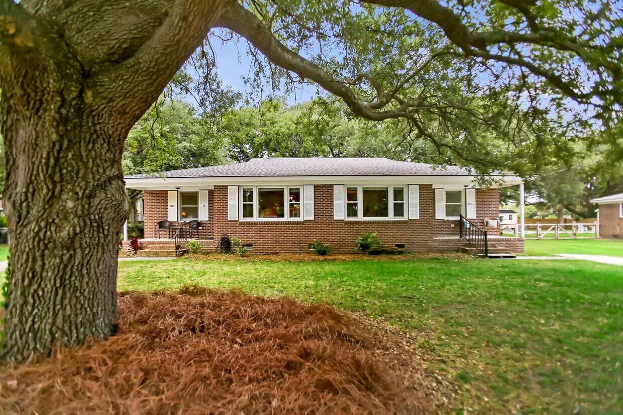 Foto principal - Available September 1st. Beautiful FULLY F...
