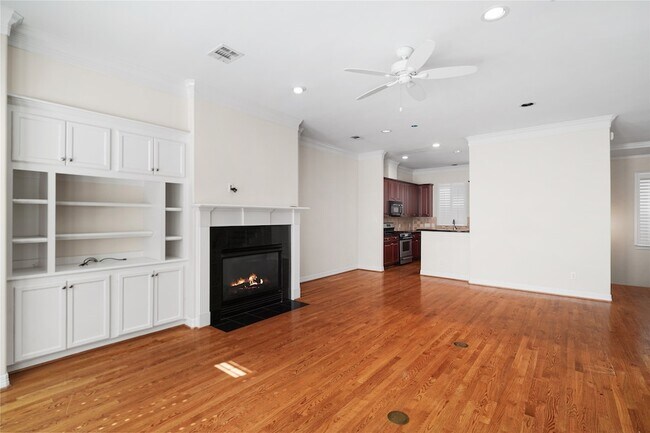 Foto del edificio - 2150 Bancroft Ln