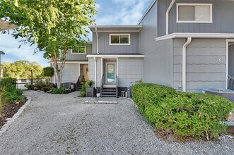 Building Photo - 2329 River Ridge Rd