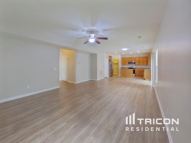 Foto del edificio - 246 Bridgeport Rd