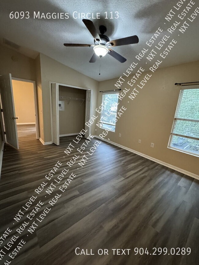 Building Photo - 6093 Maggies Cir