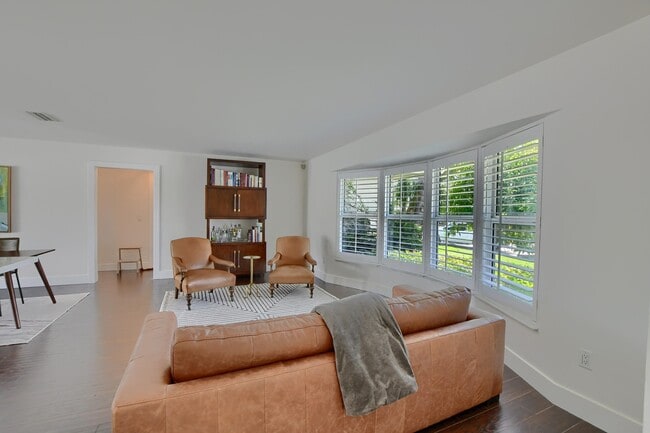 Foto del edificio - 1167 SW 13th Dr