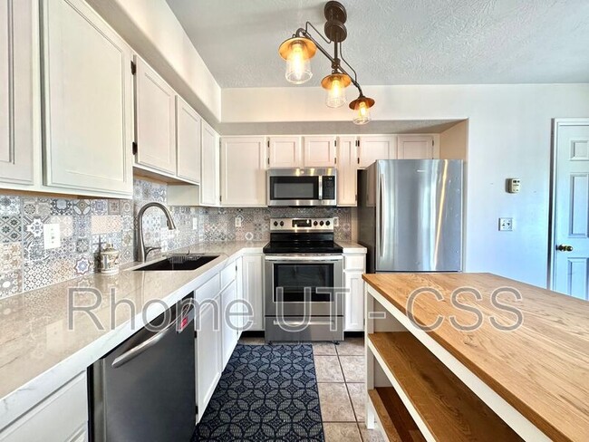 Building Photo - 4788 Barletta Court