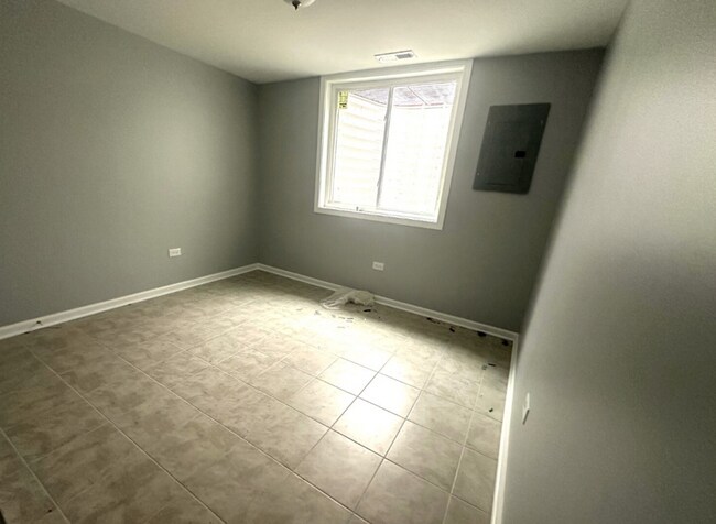 Foto del edificio - 423 S Westmore-Meyers Rd