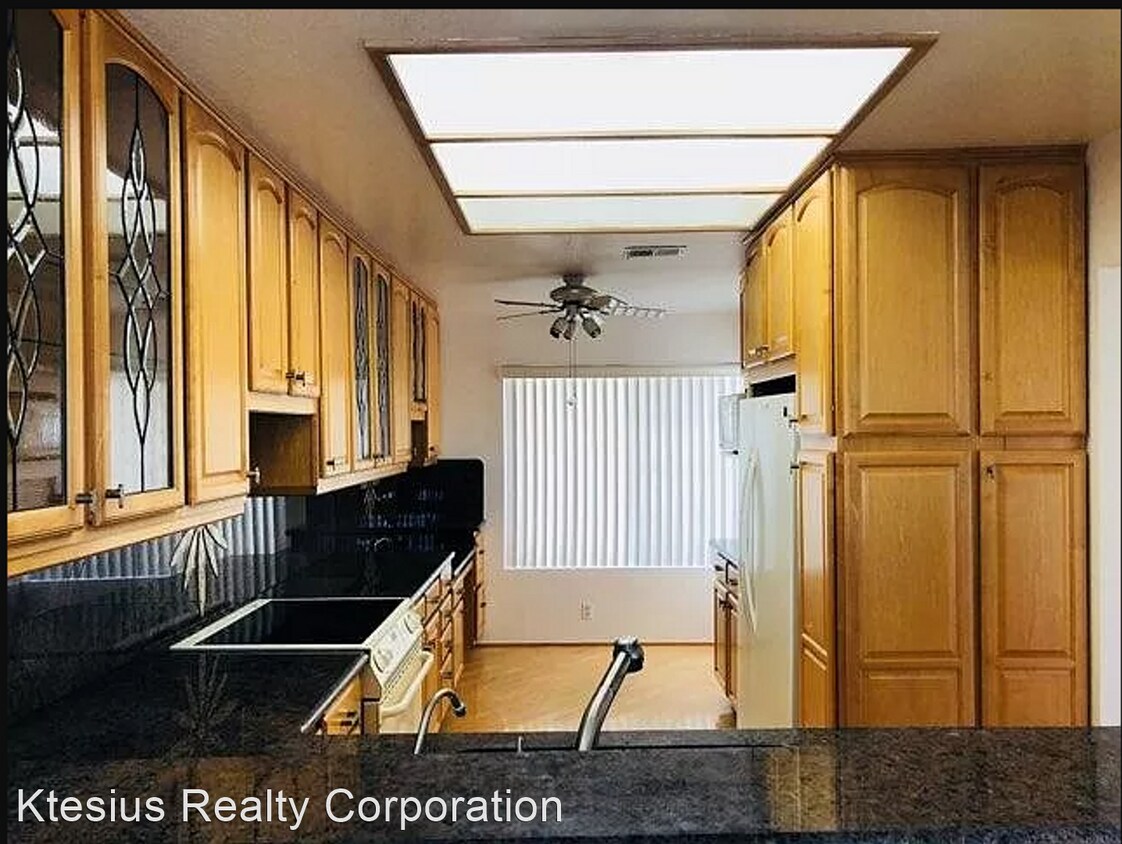 Primary Photo - 2 br, 2 bath House - 1616 Via Caminar