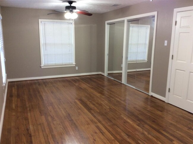 Building Photo - 9532 Riverton Rd