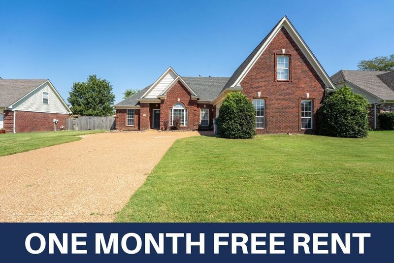 2086 Ansley Park Ln N, Southaven, MS 38672 House Rental in Southaven, MS
