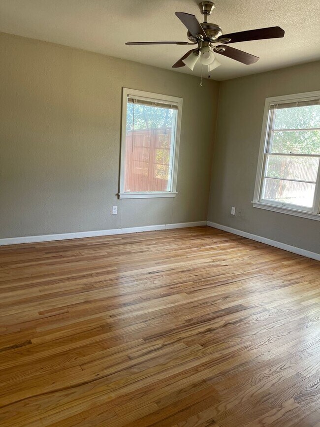 Building Photo - Pre Leasing for fall 2026! 4/3.5 in Tech Terrace!