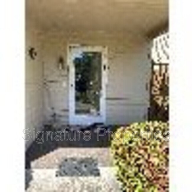 Building Photo - 430 Windward Dr