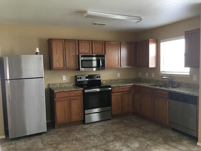 Building Photo - 3162 St Sophia Dr
