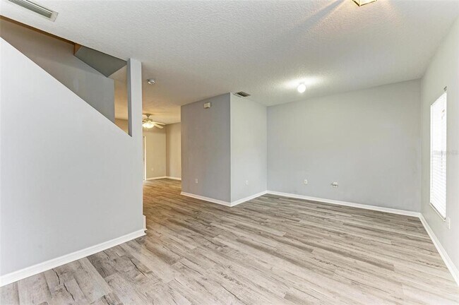 Building Photo - 6218 Flagfish Ct