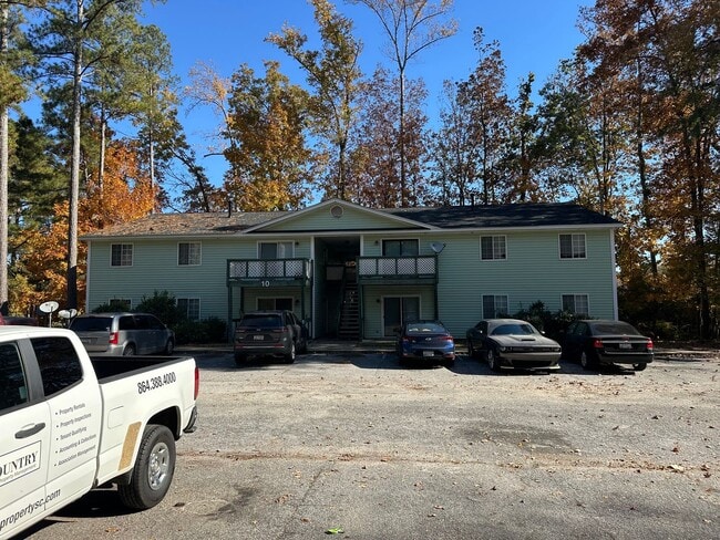 Building Photo - 23 Greenbriar*