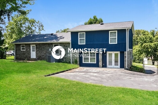 4 Bedroom Pet-Friendly Home in OLD HICKORY, TN with Main Street Renewal - 4 Bedroom Pet-Friendly Home in OLD HICKORY, TN with Main Street Renewal