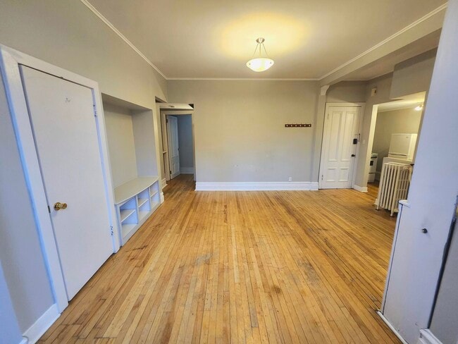 Building Photo - 187 Germain St