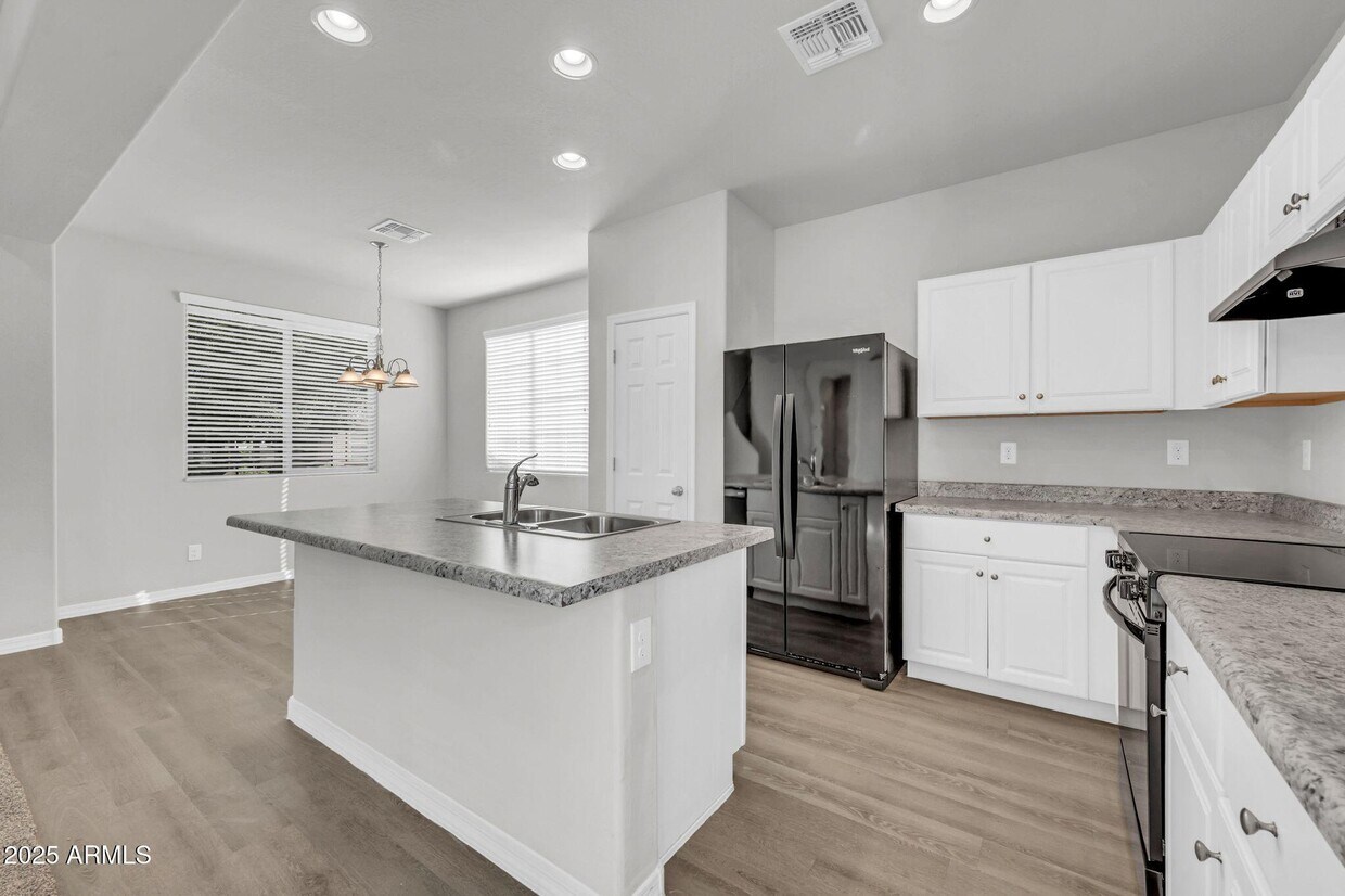 Foto principal - 935 E Agua Fria Ln