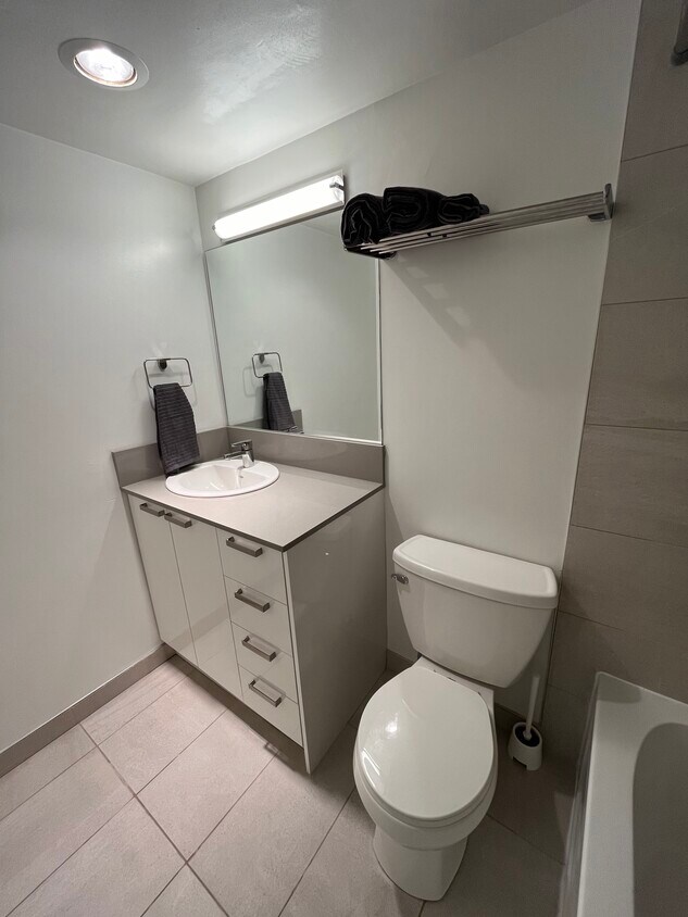 Photo du bâtiment - Beverly Manor