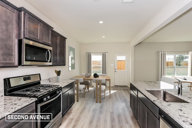 Building Photo - 1400 Palamedes Dr